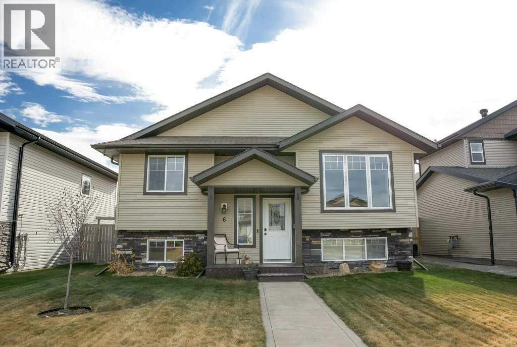 6 Coachill Street, Blackfalds, Alberta