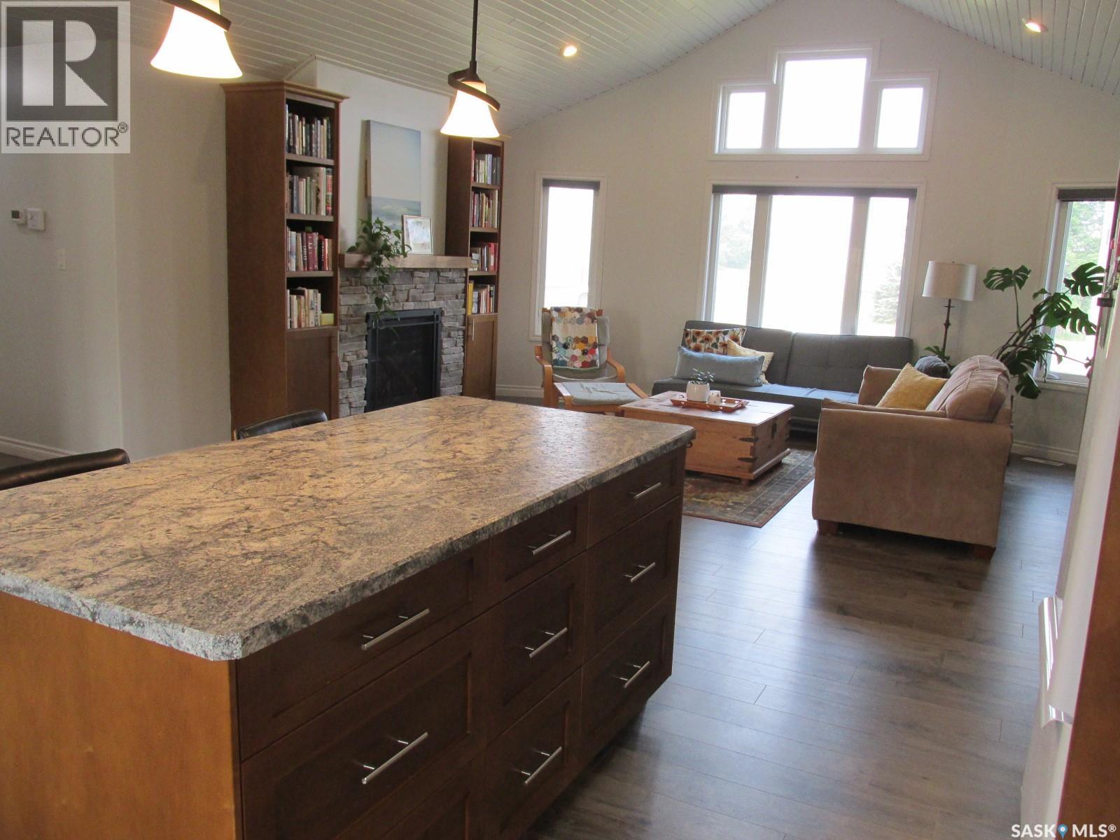 660 Park Road, Zenon Park, Saskatchewan  S0E 1W0 - Photo 12 - SK009503