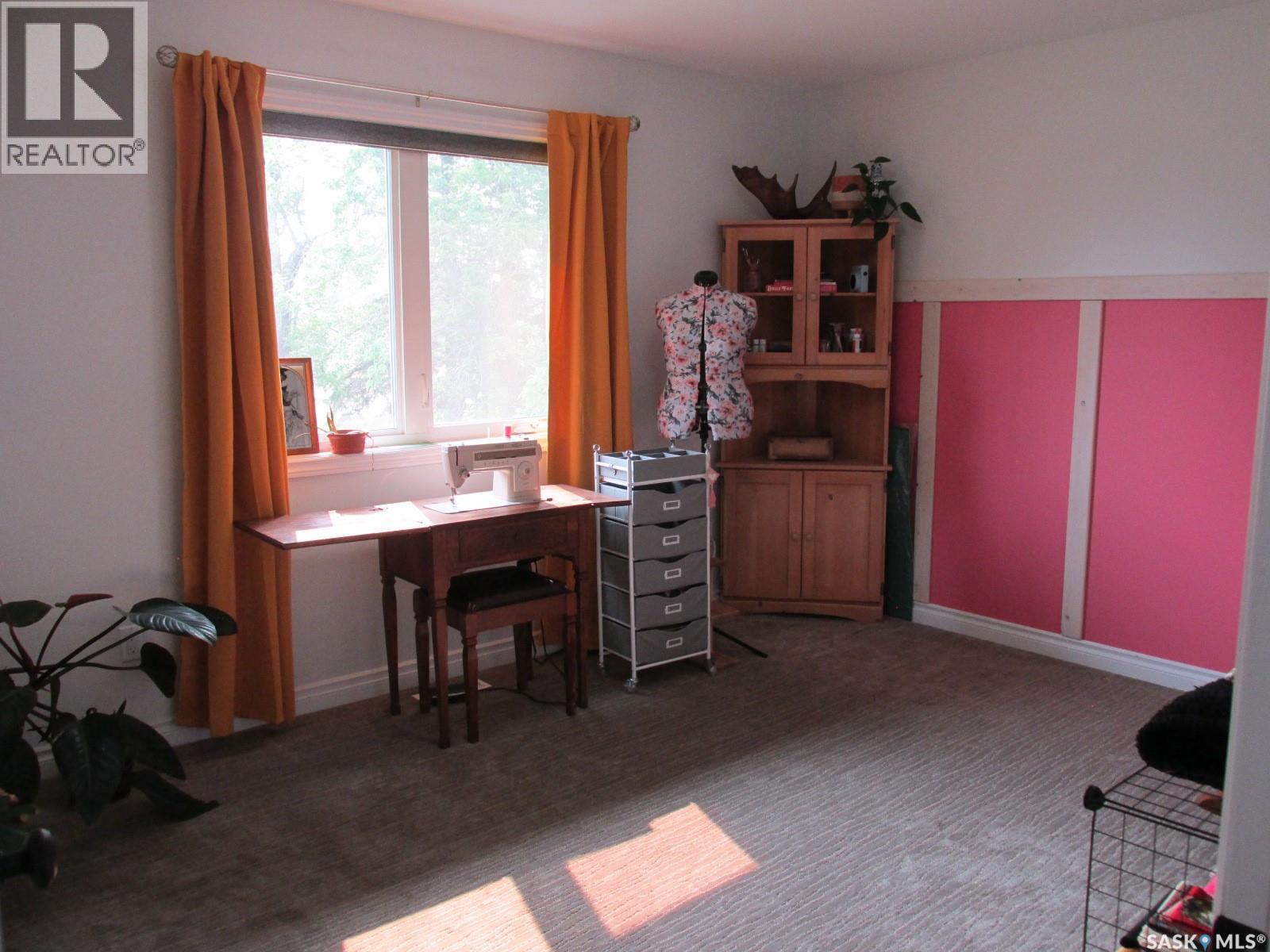 660 Park Road, Zenon Park, Saskatchewan  S0E 1W0 - Photo 20 - SK009503