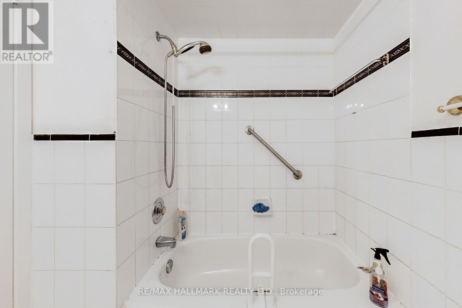 34 Yucatan Road, Toronto, Ontario  M2H 2K8 - Photo 23 - C12484857