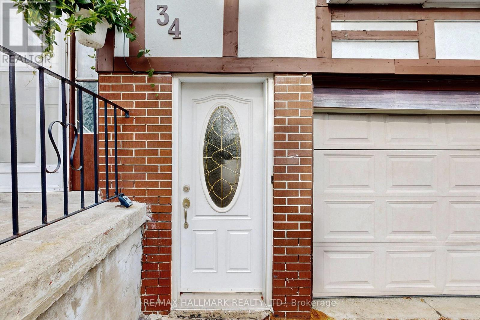 34 Yucatan Road, Toronto, Ontario  M2H 2K8 - Photo 4 - C12484857