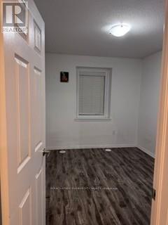 8 Vanhorne Close, Brampton, Ontario  L7A 0X7 - Photo 12 - W12484836