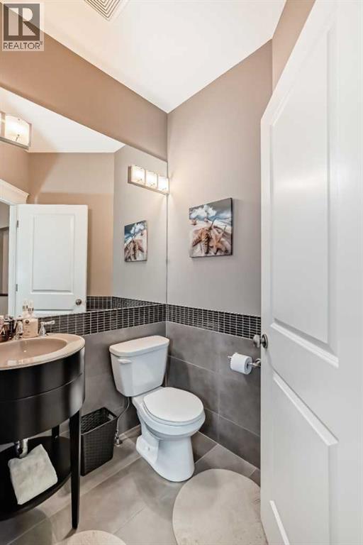 2695 Ravenslea Gardens Se, Airdrie, Alberta  T4A 0G7 - Photo 17 - A2248561