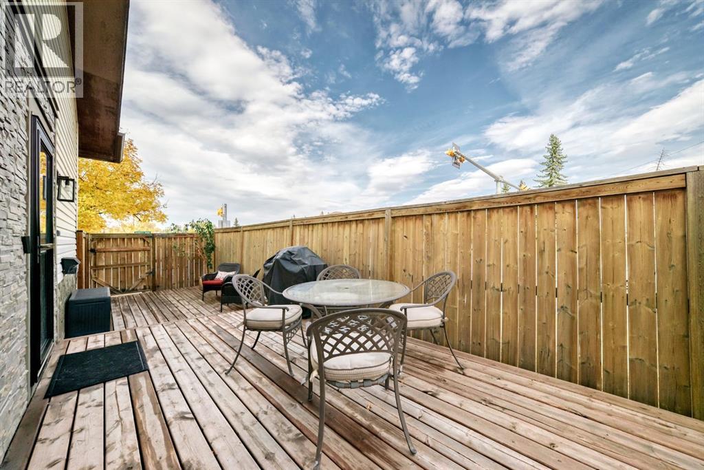 8432 Berkley Road Nw, Calgary, Alberta  T3K 1B4 - Photo 42 - A2260578