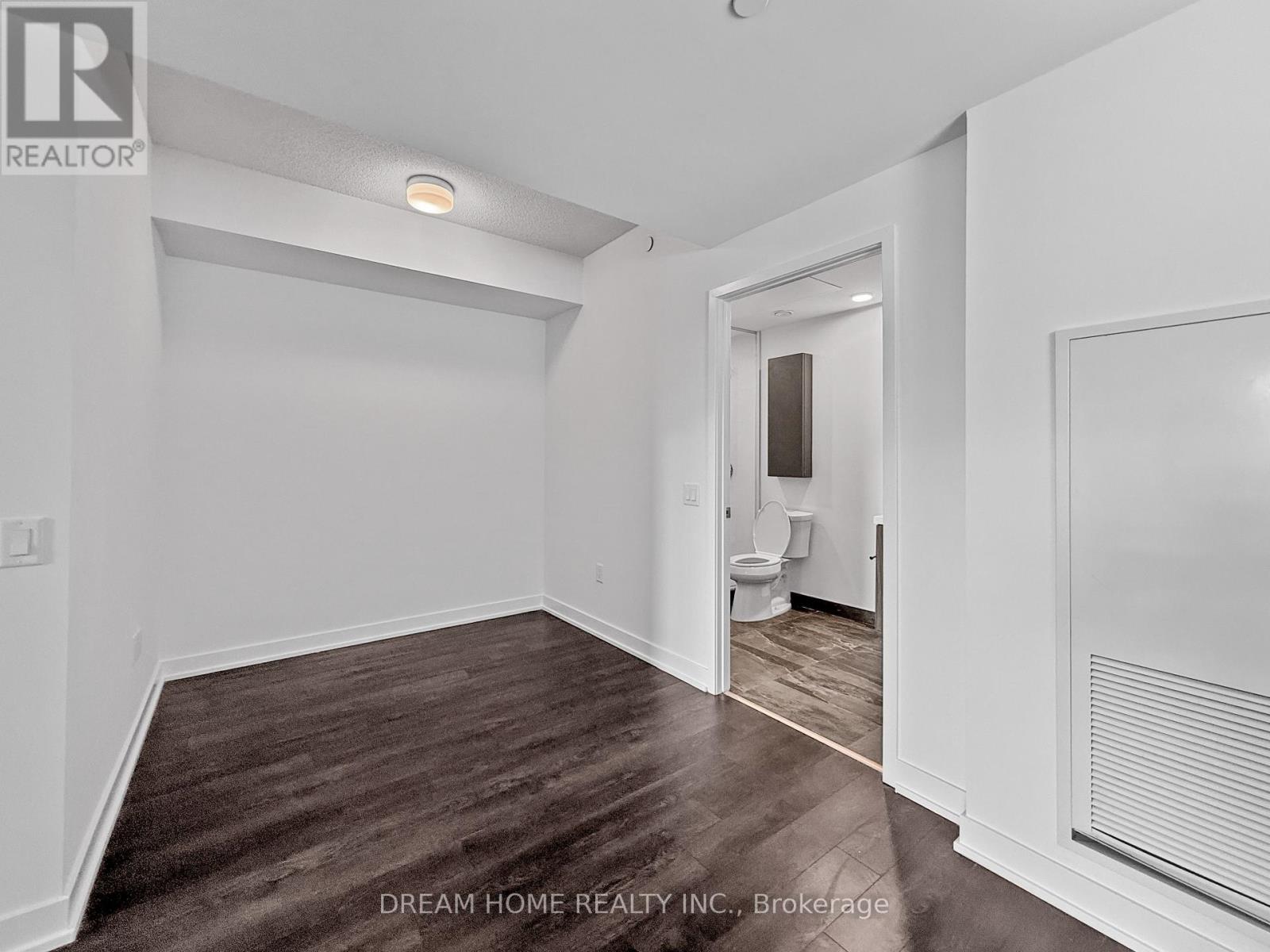 403 - 50 O'neill Road, Toronto, Ontario  M3C 0R1 - Photo 6 - C12477449