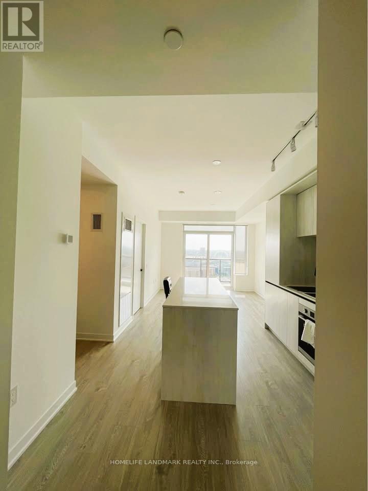1405 - 2495 Eglinton Avenue W, Mississauga, Ontario  L5M 2V8 - Photo 2 - W12483236