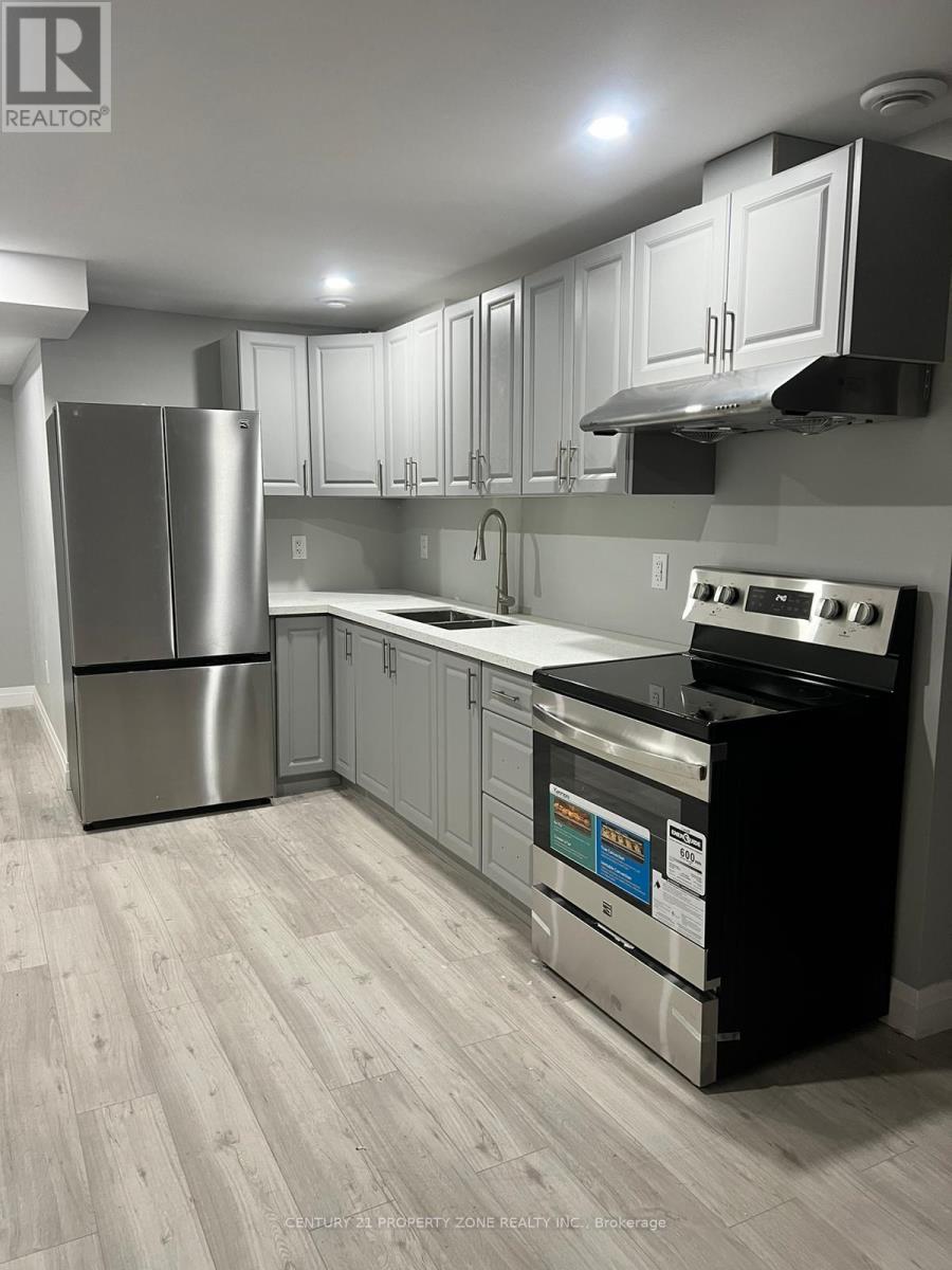 Lower - 3002 Heardcreek Trail, London North, Ontario  N6G 2S7 - Photo 8 - X12426096