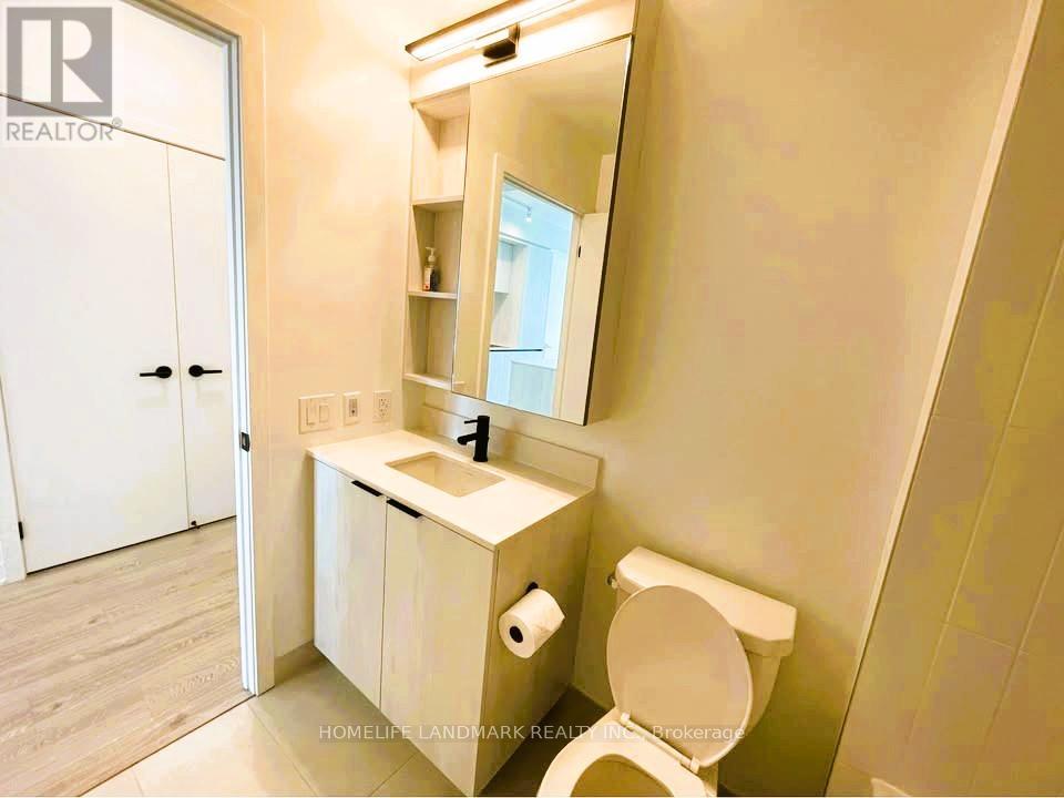 1405 - 2495 Eglinton Avenue W, Mississauga, Ontario  L5M 2V8 - Photo 9 - W12483236