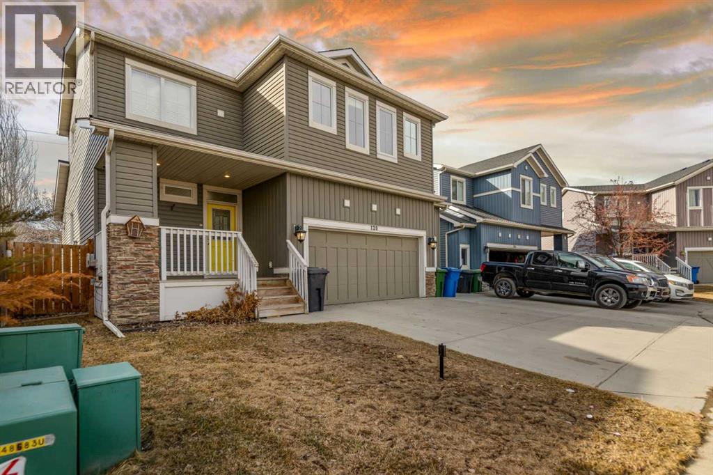 120 West Creek Green, Chestermere, Alberta  T1X 0B4 - Photo 2 - A2243970