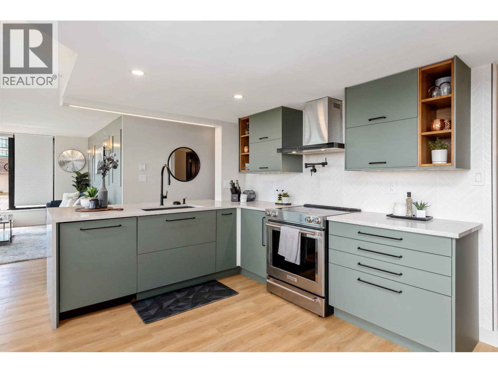 1003 1196 Pipeline Road, Coquitlam, British Columbia  V3B 7Z6 - Photo 15 - R3024296