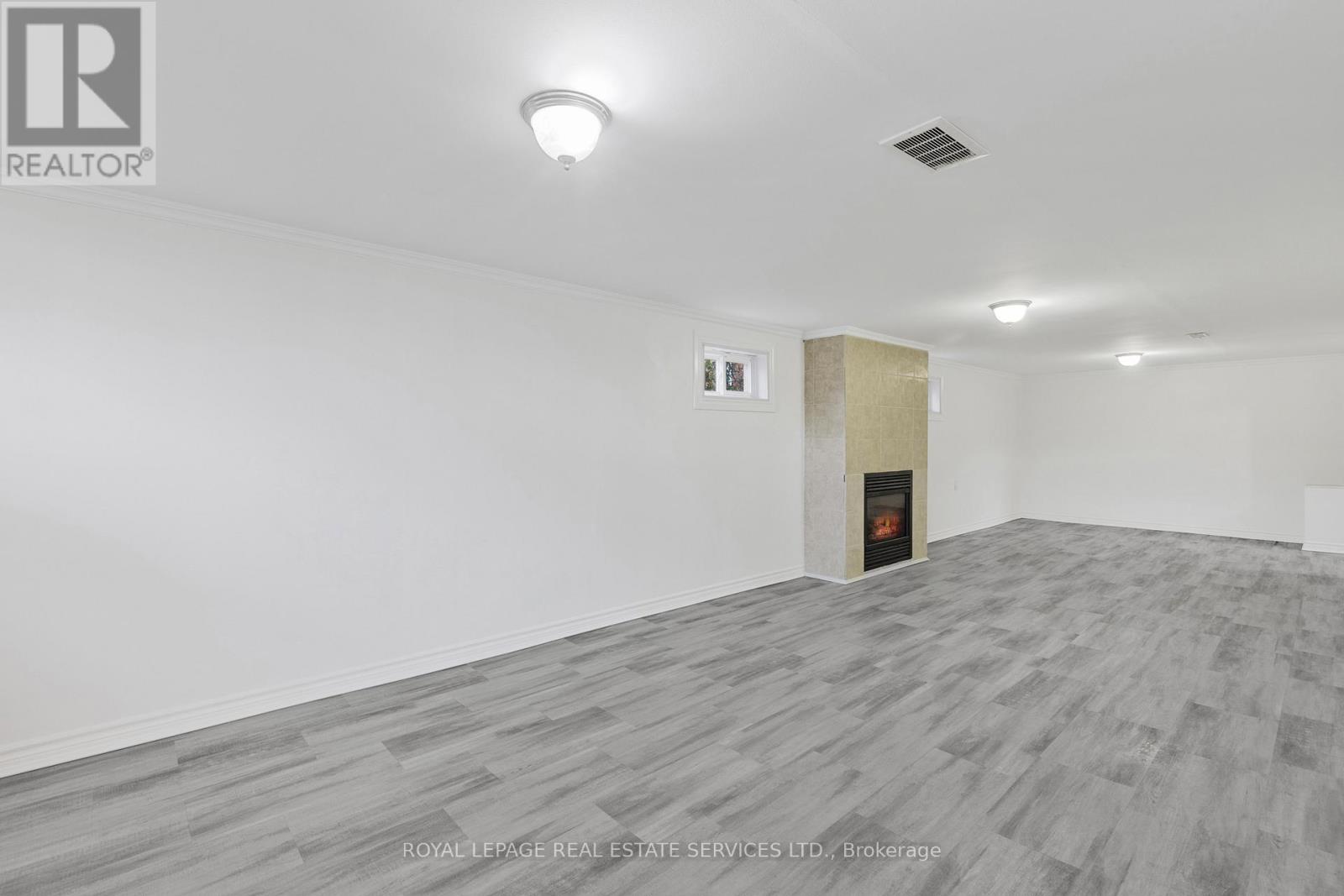 559 East 27th Street, Hamilton, Ontario  L8V 3H4 - Photo 25 - X12484844