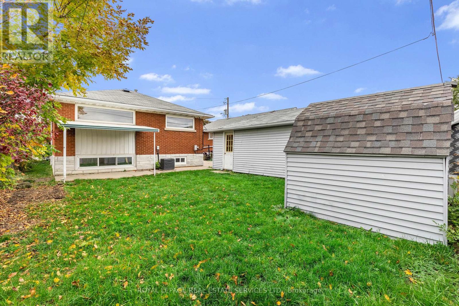 559 East 27th Street, Hamilton, Ontario  L8V 3H4 - Photo 33 - X12484844