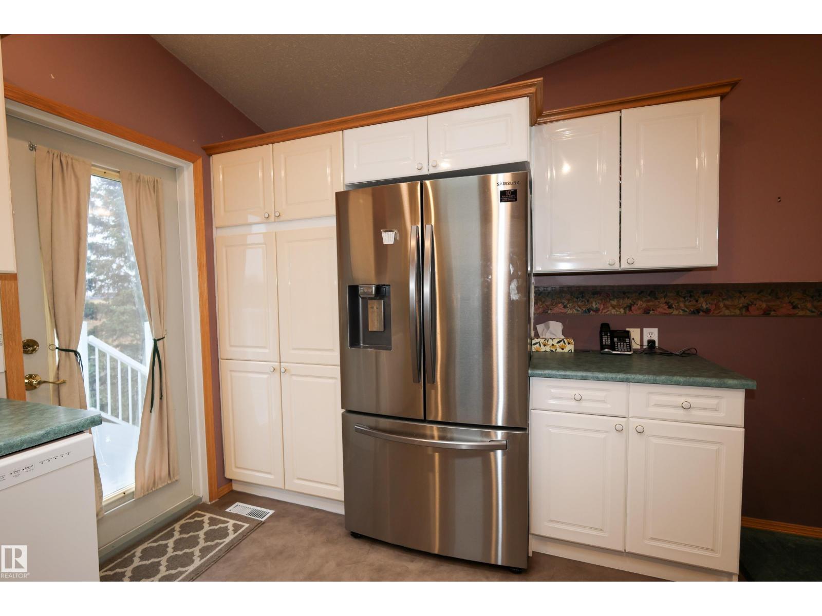 9511 95, Morinville, Alberta  T8R 1H9 - Photo 10 - E4463704