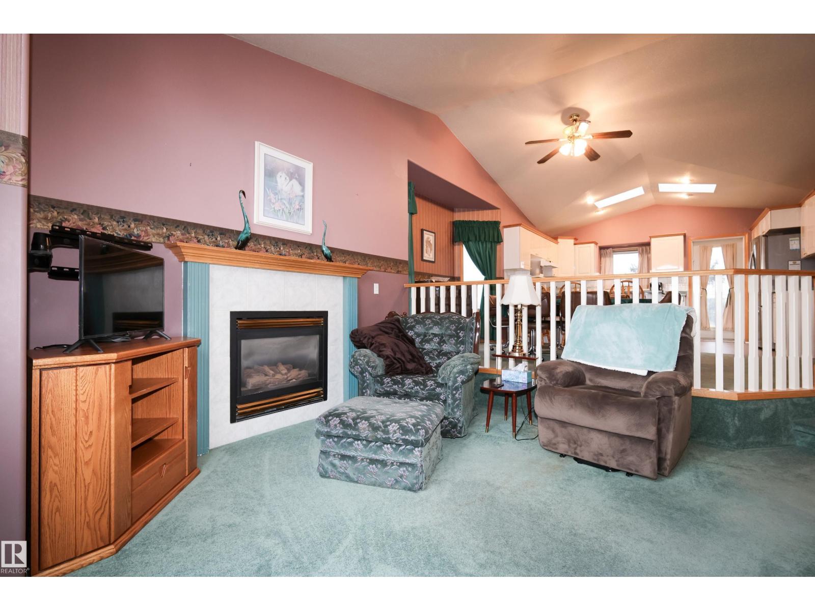9511 95, Morinville, Alberta  T8R 1H9 - Photo 2 - E4463704