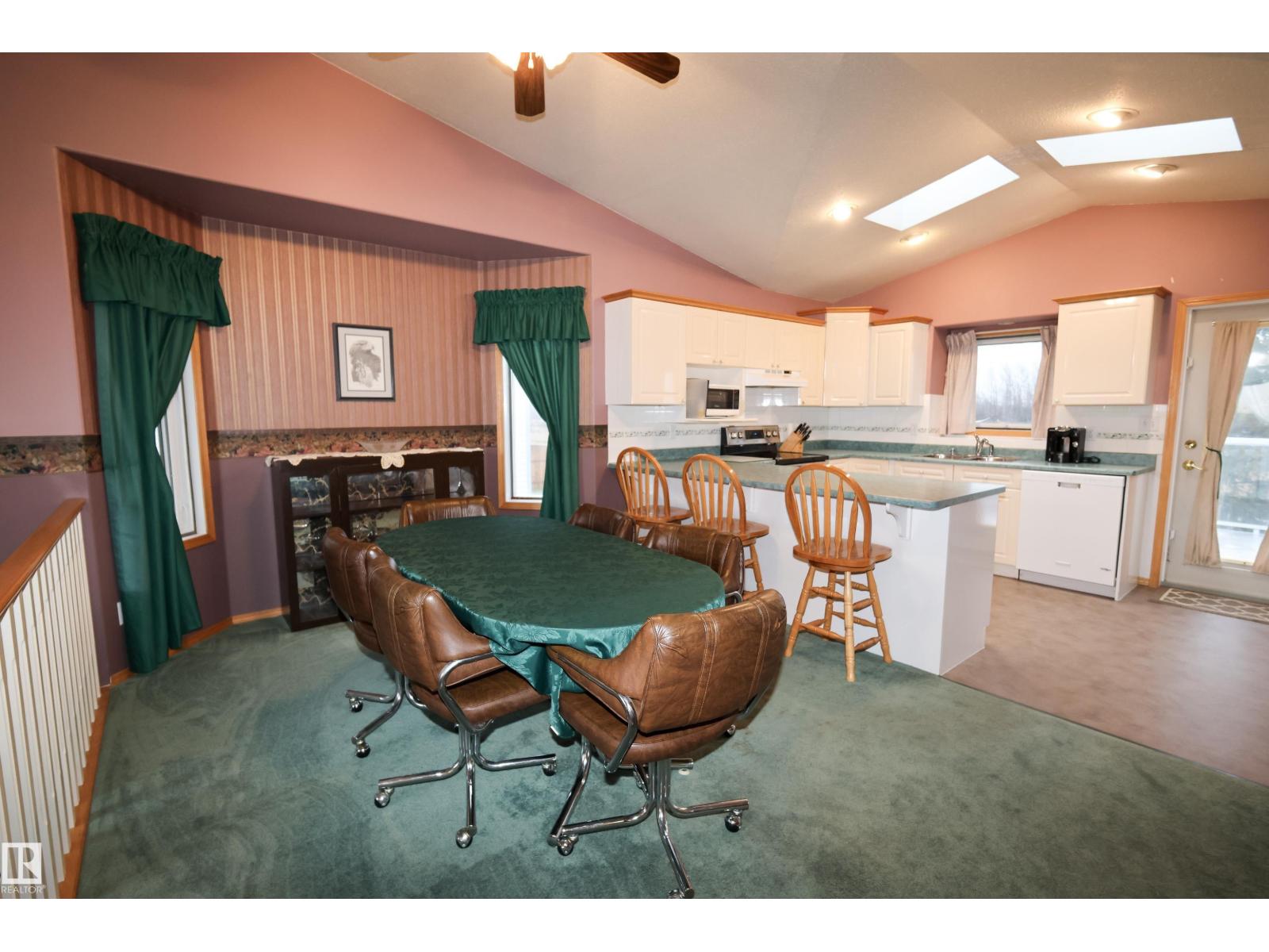 9511 95, Morinville, Alberta  T8R 1H9 - Photo 5 - E4463704