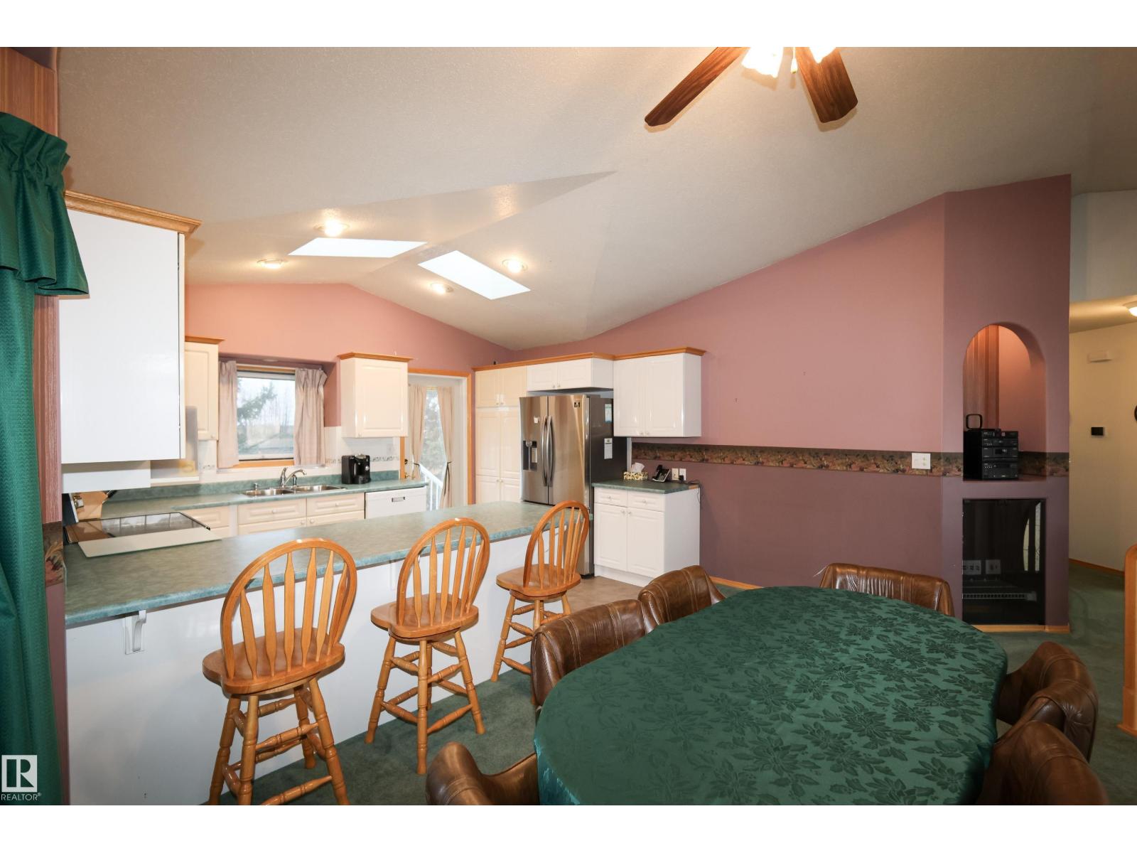 9511 95, Morinville, Alberta  T8R 1H9 - Photo 7 - E4463704