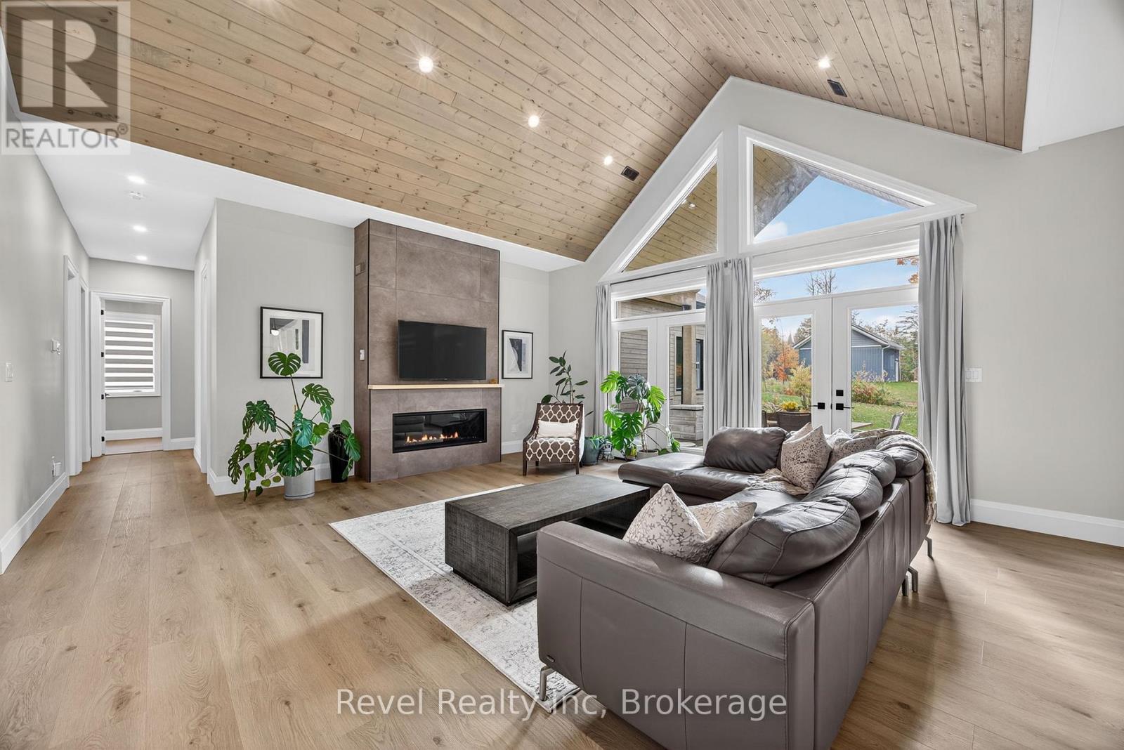 2 Seguin Crescent, Tiny, Ontario  L9M 0C9 - Photo 6 - S12484860