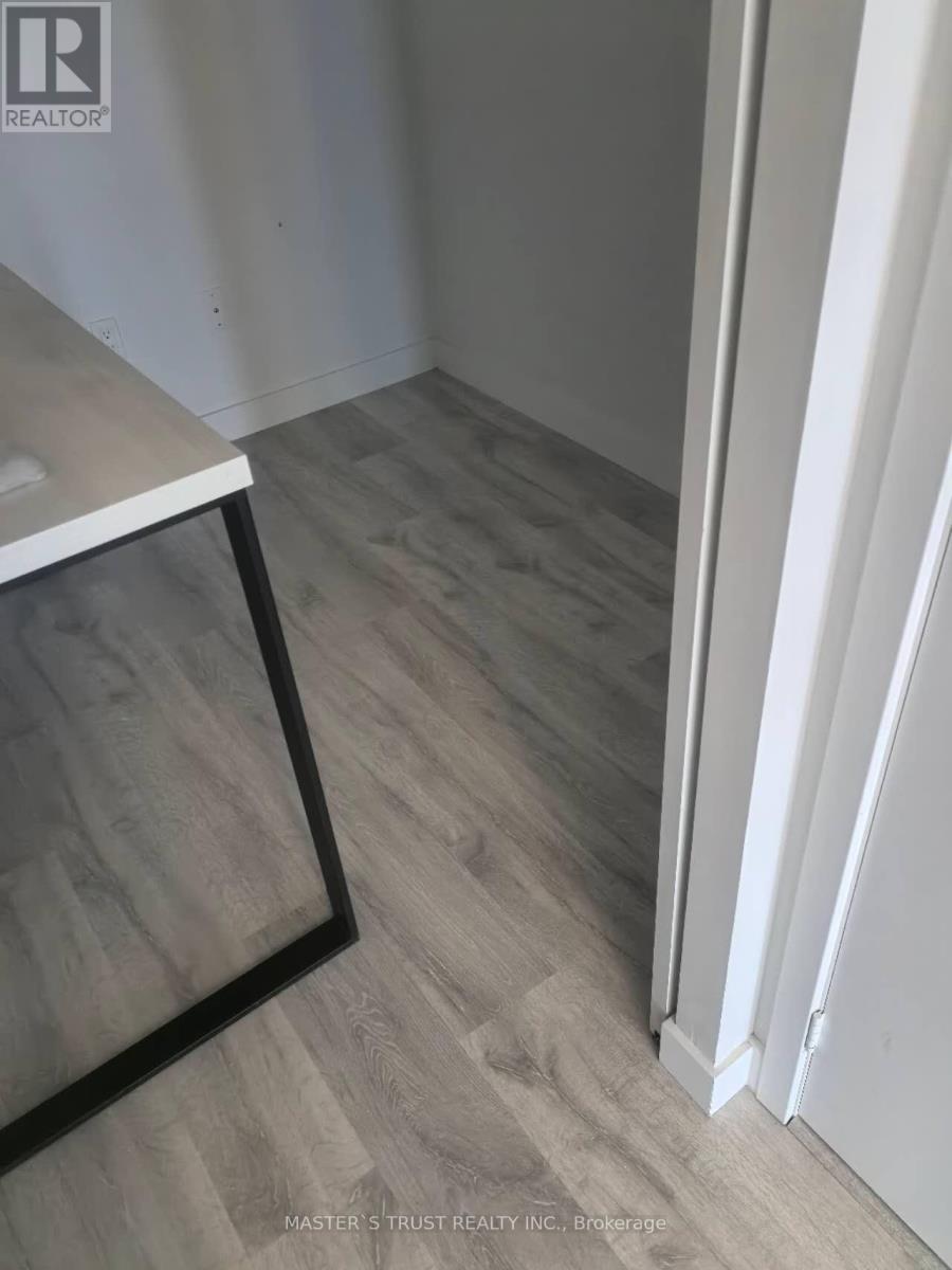3401 - 8 Eglinton Avenue E, Toronto, Ontario  M4P 0C1 - Photo 4 - C12484868