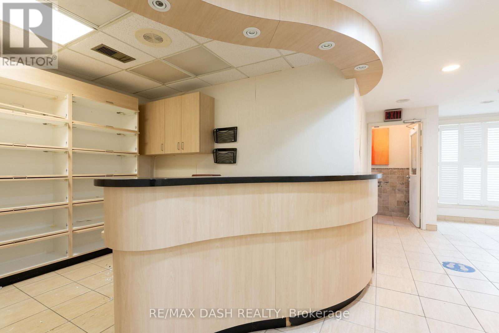 8 Abitibi Avenue, Toronto, Ontario  M2M 2V1 - Photo 3 - C12484882