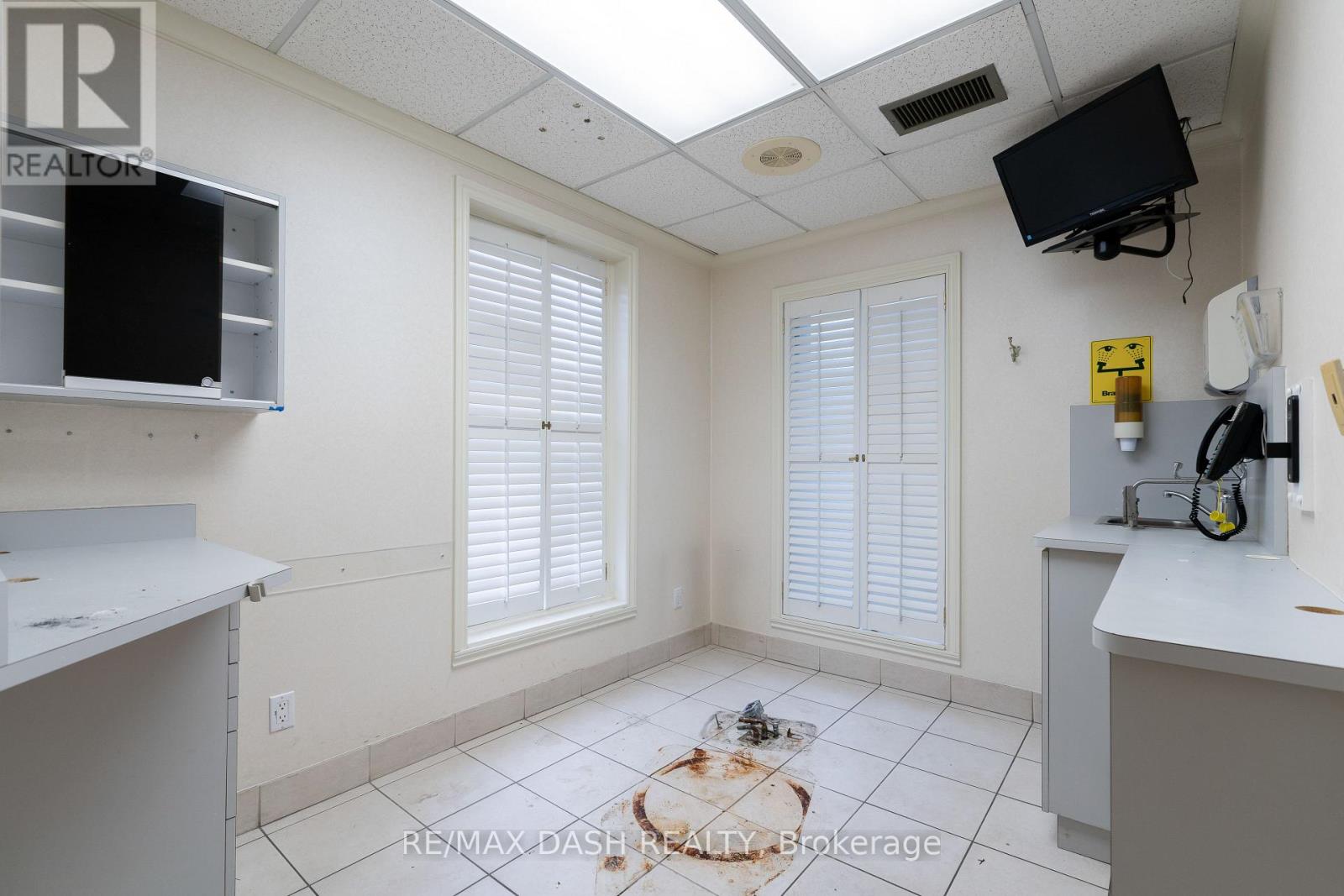 8 Abitibi Avenue, Toronto, Ontario  M2M 2V1 - Photo 7 - C12484882