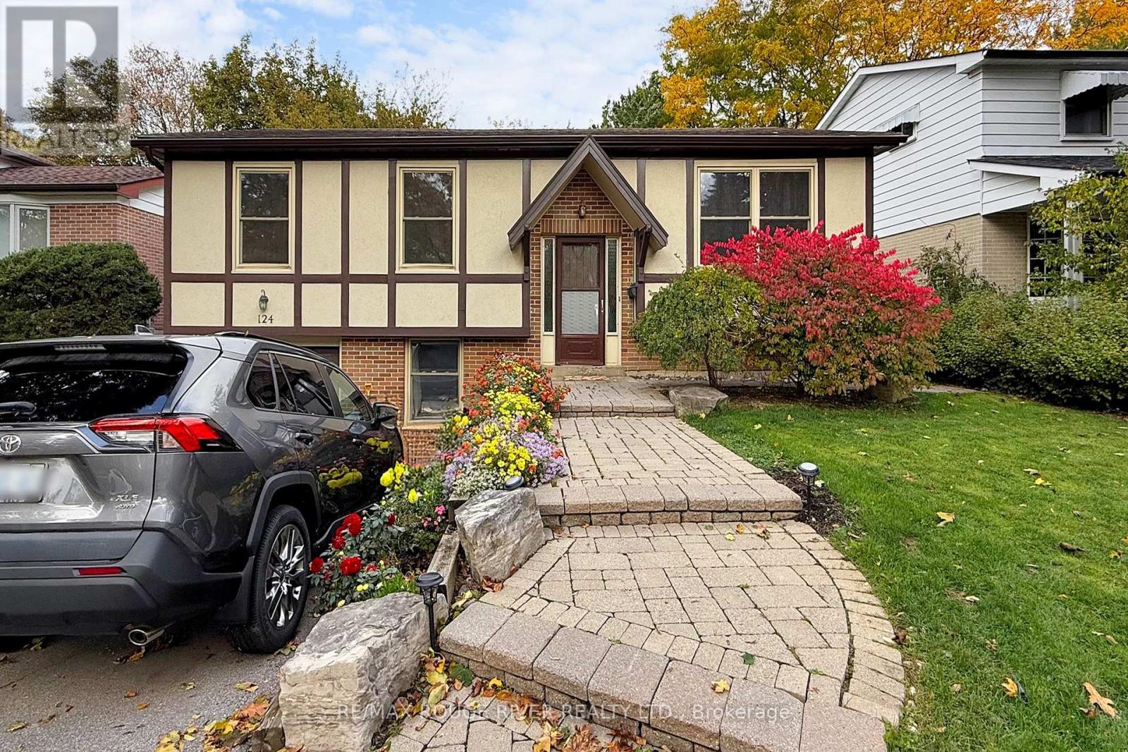 124 Aspenwood Drive, Toronto, Ontario  M2H 2G1 - Photo 2 - C12484884
