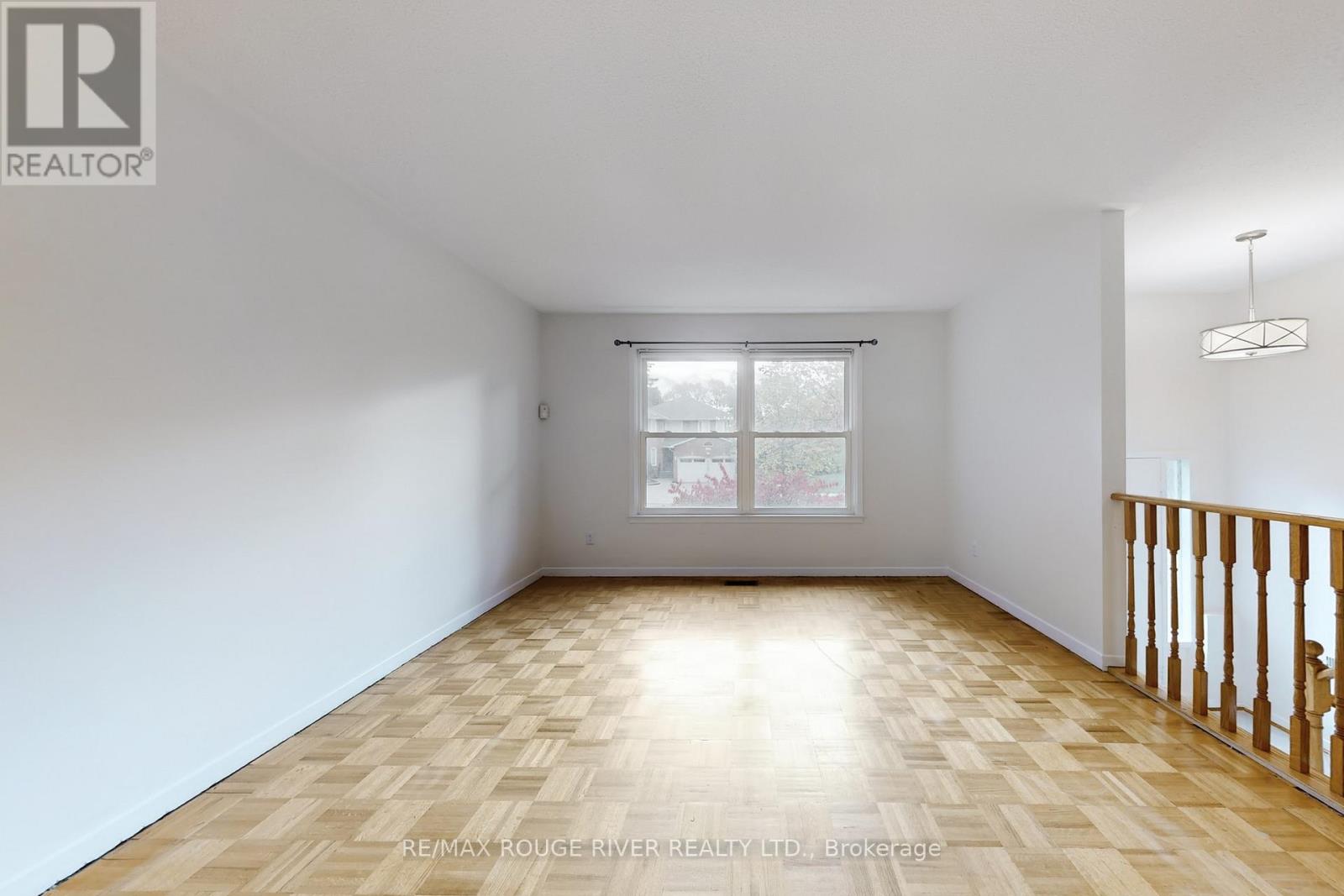 124 Aspenwood Drive, Toronto, Ontario  M2H 2G1 - Photo 4 - C12484884