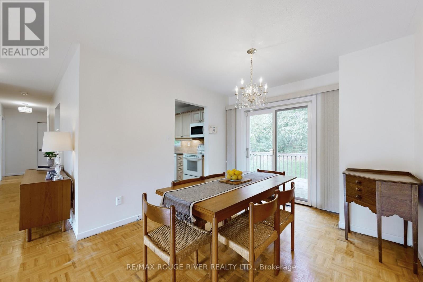 124 Aspenwood Drive, Toronto, Ontario  M2H 2G1 - Photo 7 - C12484884