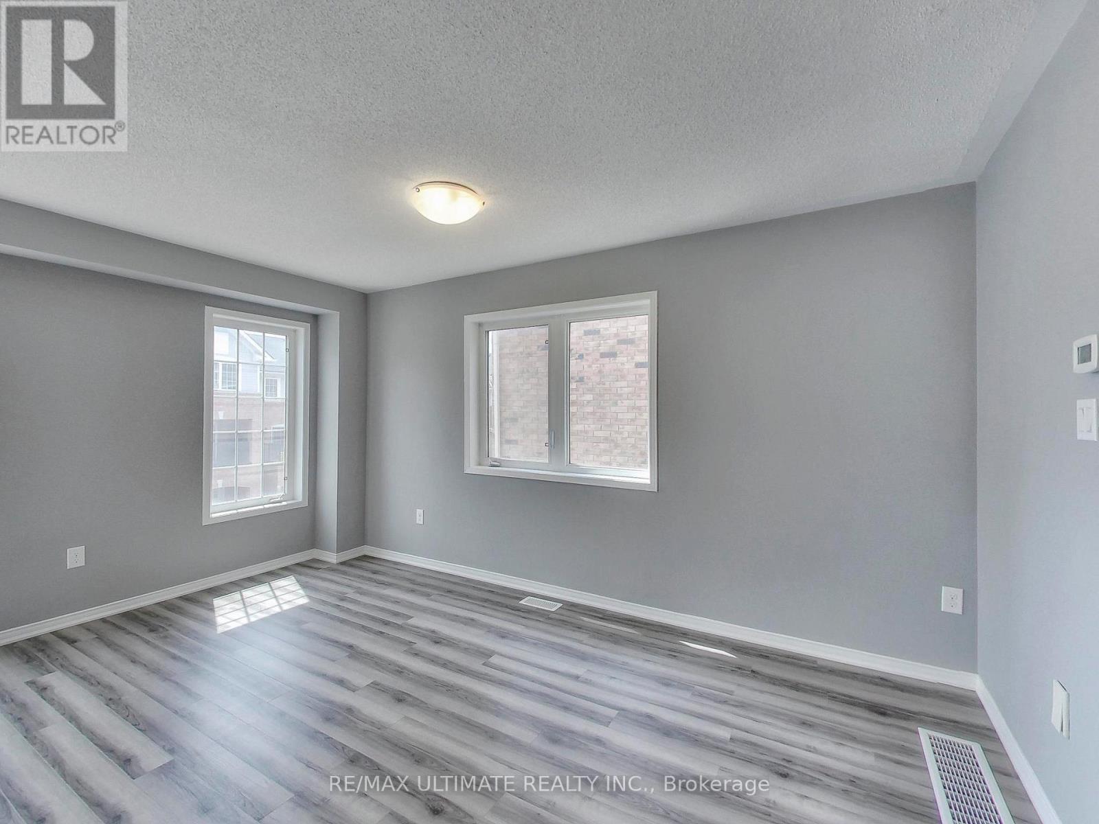 487 Rossland Road E, Ajax, Ontario  L1Z 0K8 - Photo 14 - E12484886