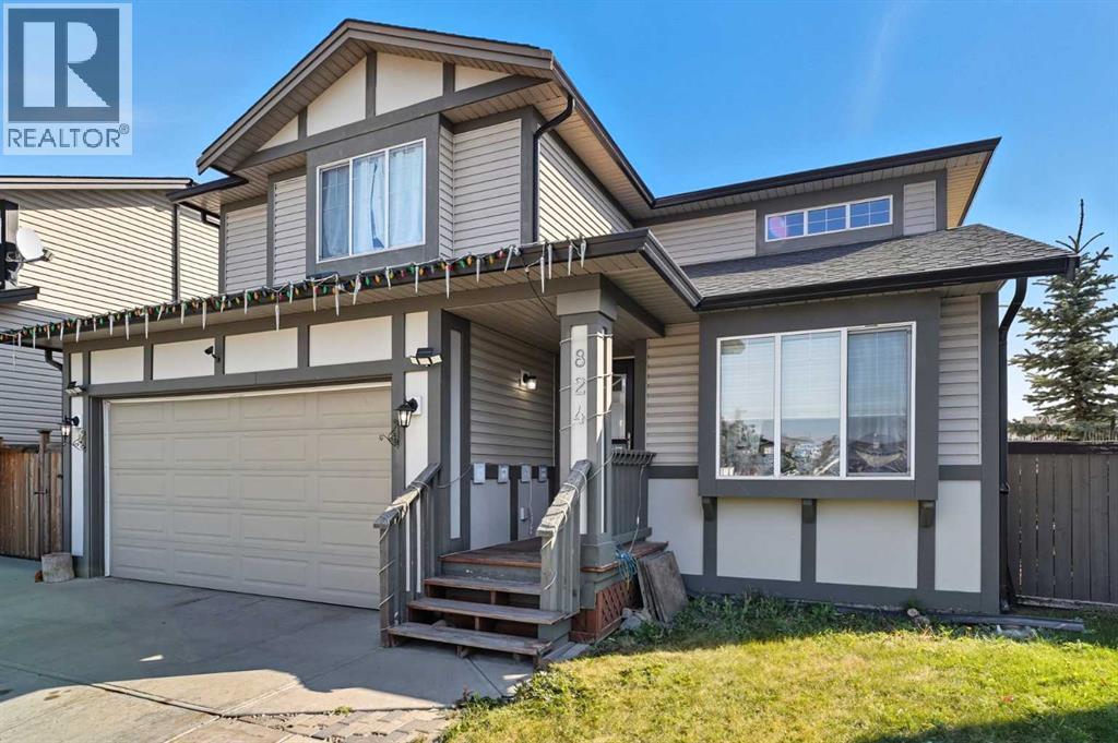 824 Luxstone Square Sw, Airdrie, Alberta  T4B 3L3 - Photo 2 - A2265001