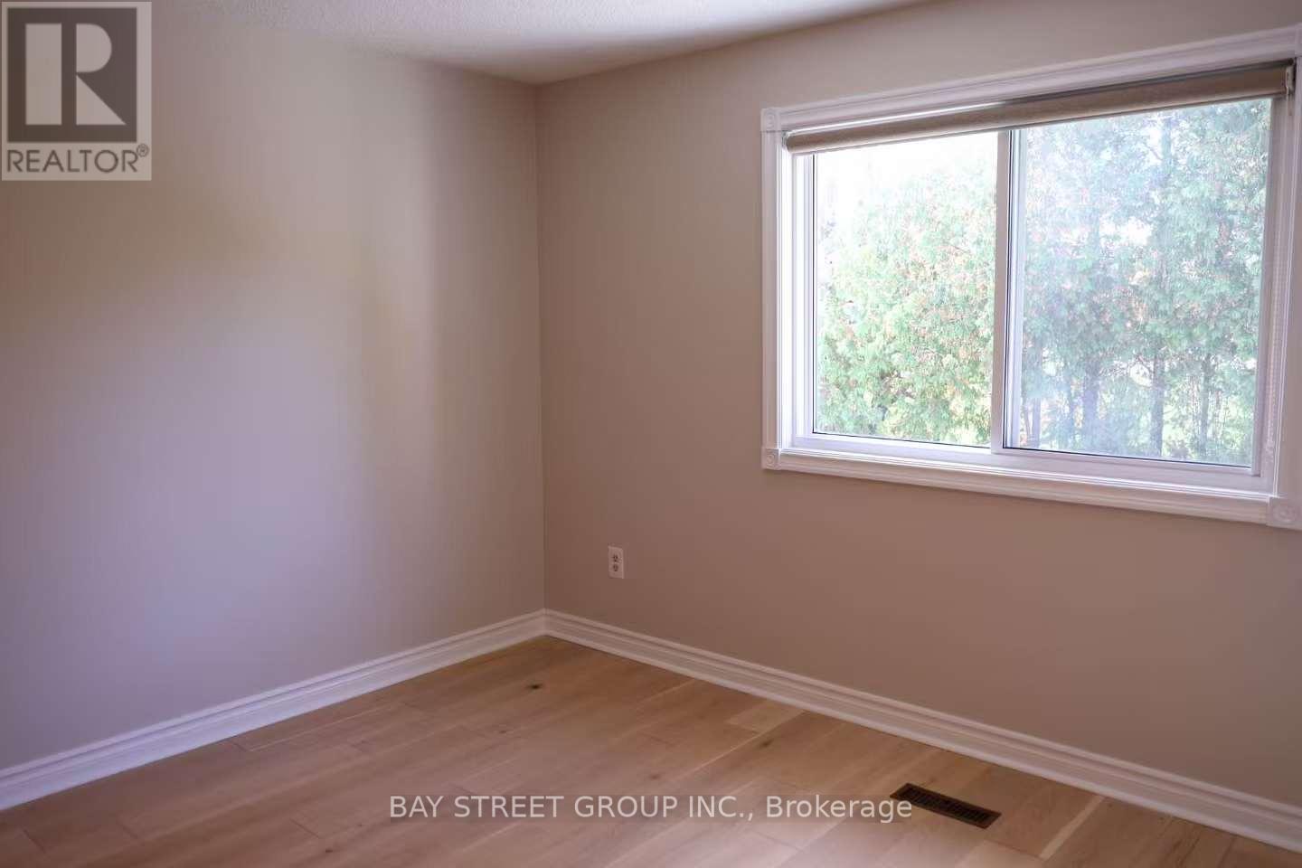 46 Gilmore Crescent, Vaughan, Ontario  L4J 3A1 - Photo 7 - N12484881