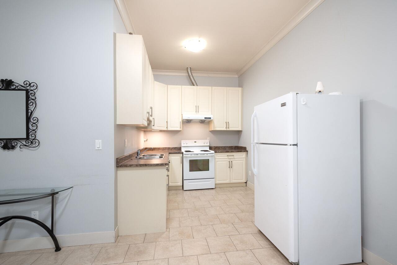 Lower 17551 Abbey Drive, Surrey, British Columbia  V4N 4H2 - Photo 12 - R3062381