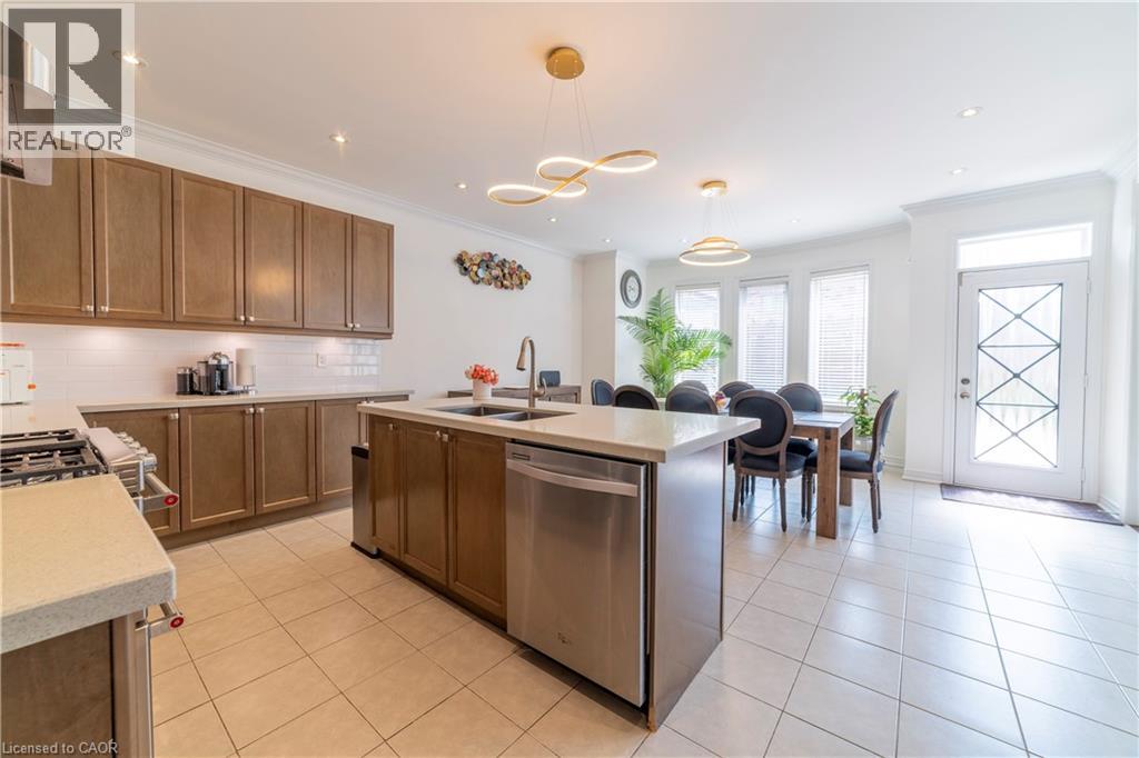 86 Junetown Circle, Brampton, Ontario  L6X 0X6 - Photo 13 - 40774653