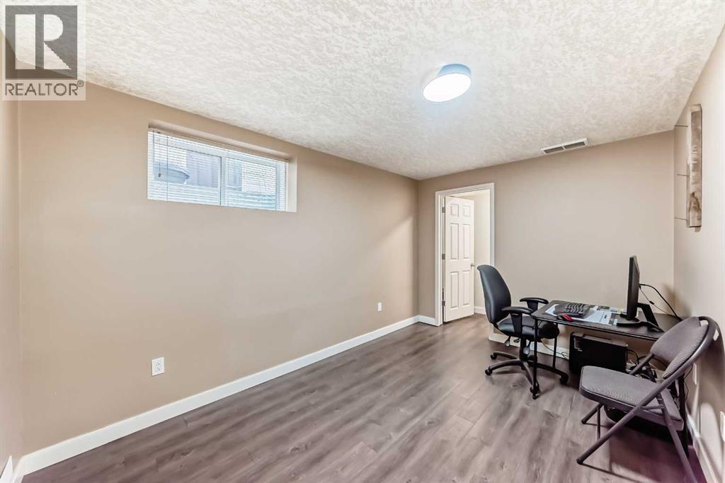 343 Oakmere Way, Chestermere, Alberta  T1X 1N3 - Photo 42 - A2252939