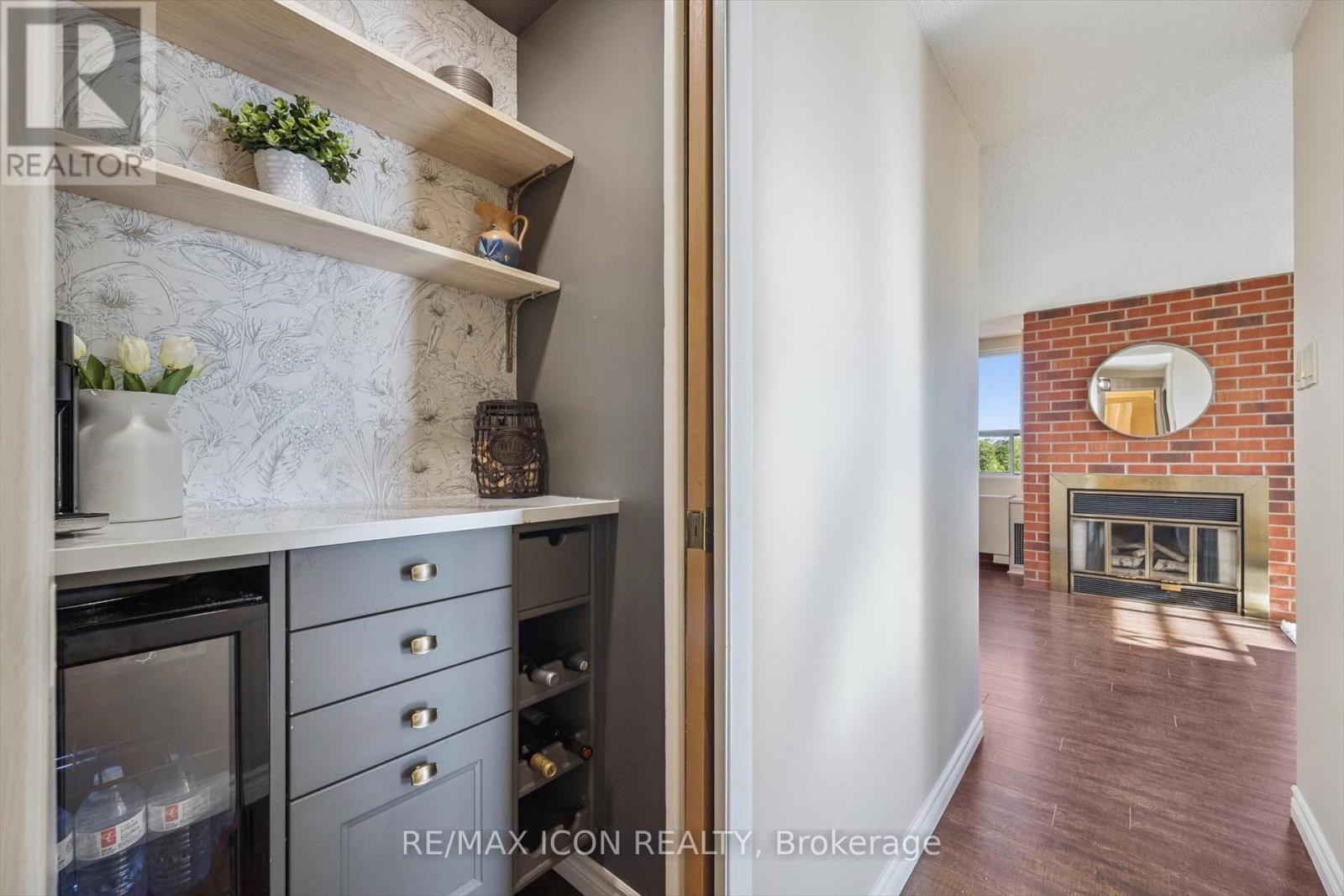 610 - 20 Ellen Street E, Kitchener, Ontario  N2H 6R7 - Photo 16 - X12484877