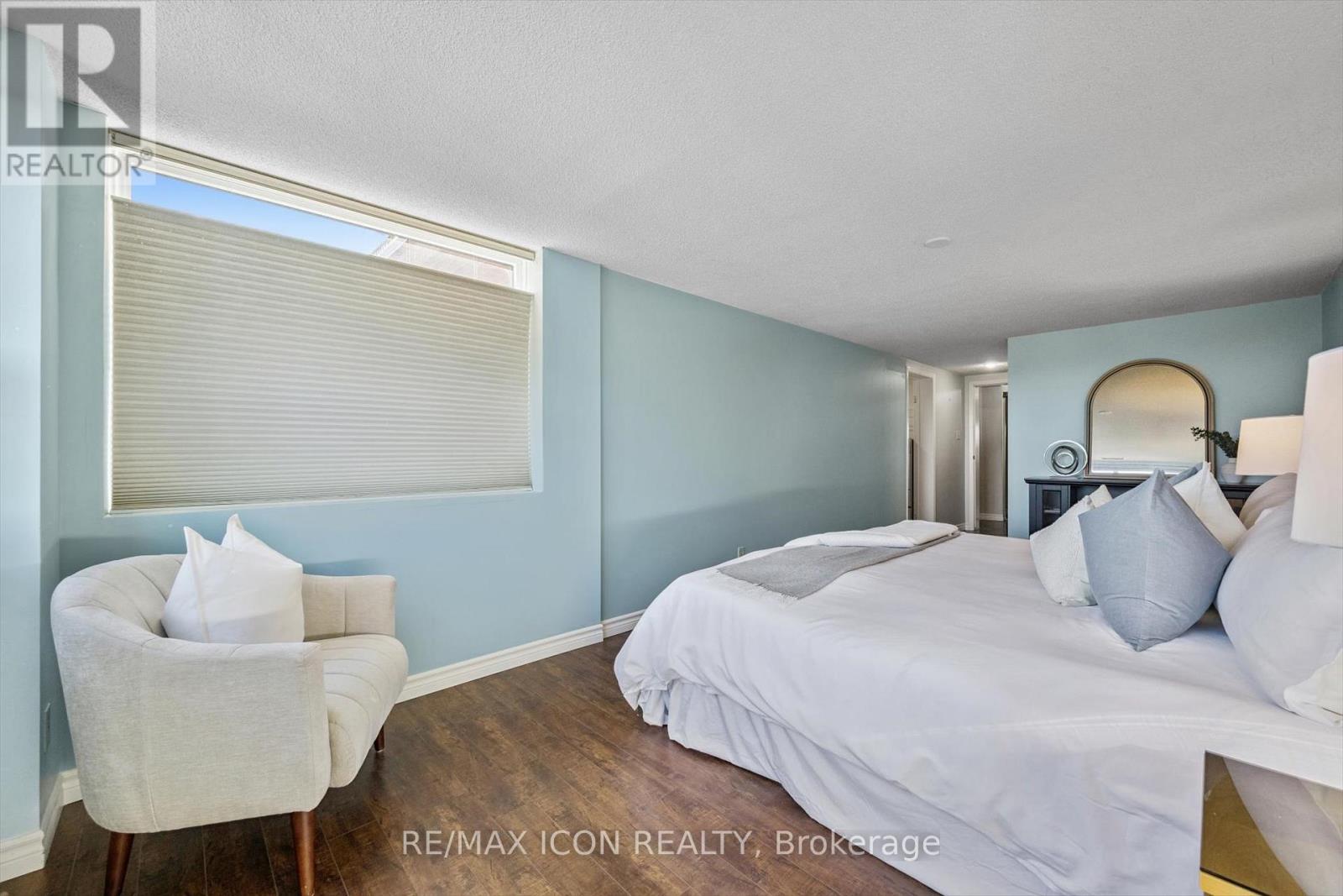 610 - 20 Ellen Street E, Kitchener, Ontario  N2H 6R7 - Photo 18 - X12484877