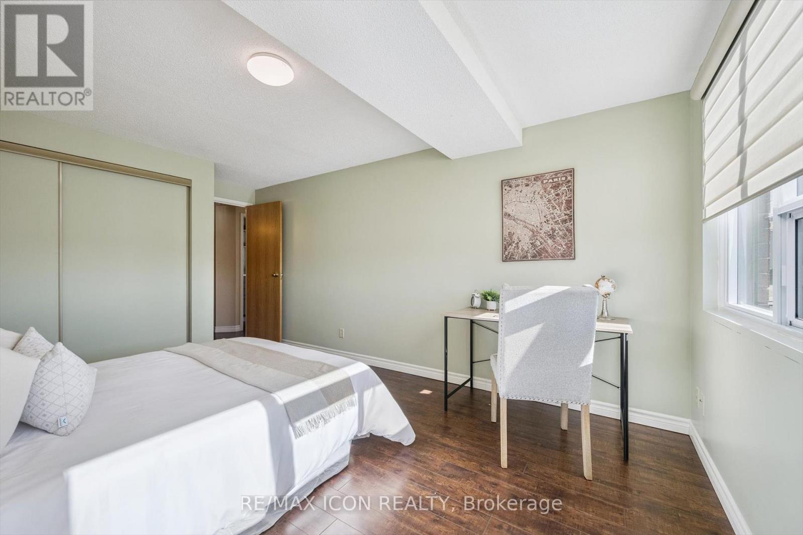 610 - 20 Ellen Street E, Kitchener, Ontario  N2H 6R7 - Photo 23 - X12484877