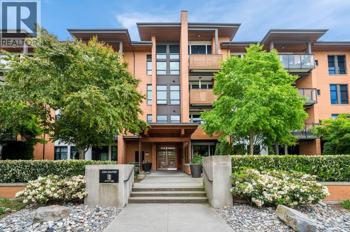 402 220 Salter Street, New Westminster, British Columbia  V3M 0H4 - Photo 2 - R3062337