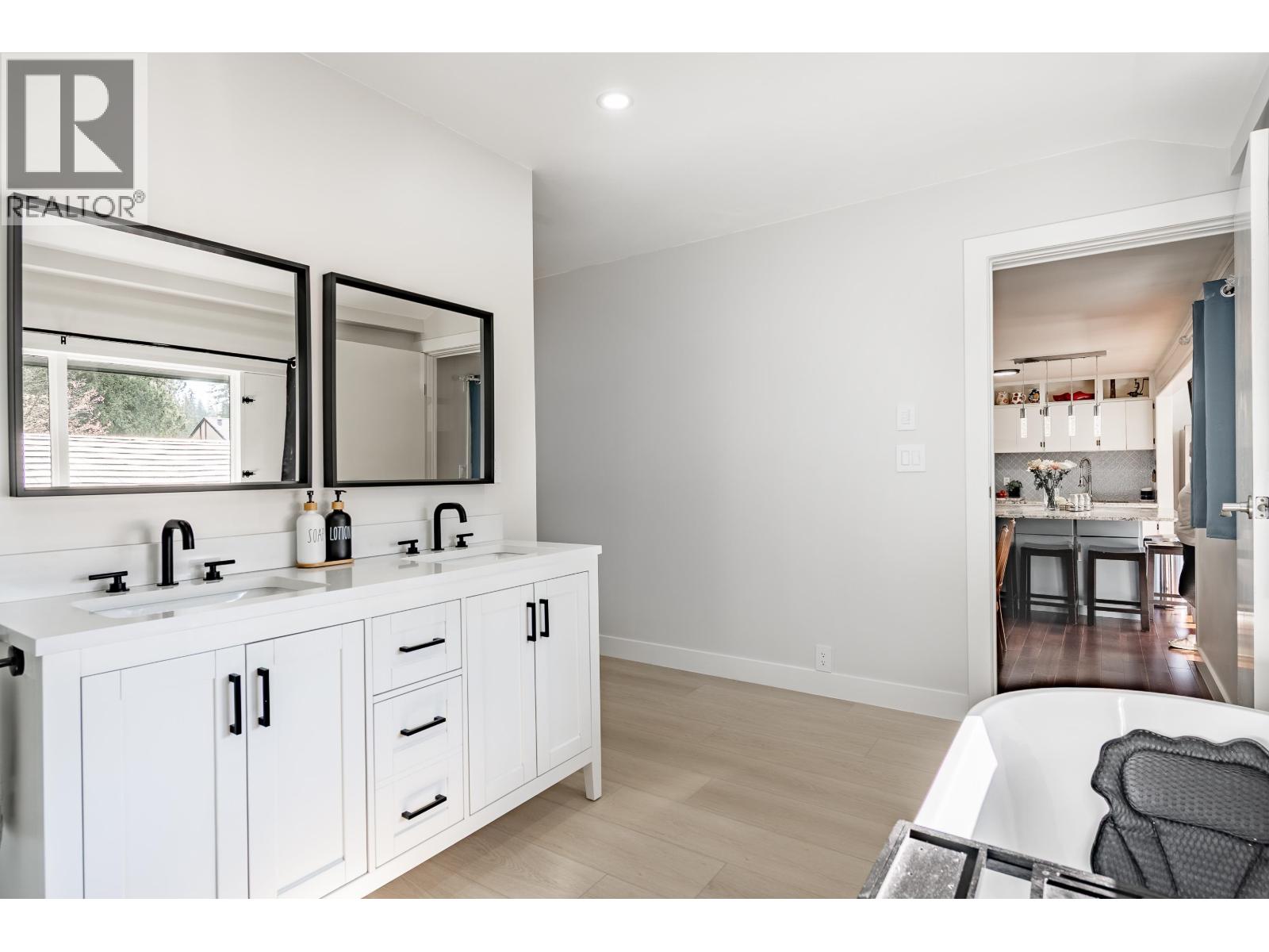 3163 Tennyson Crescent, North Vancouver, British Columbia  V7K 2A9 - Photo 22 - R3061957