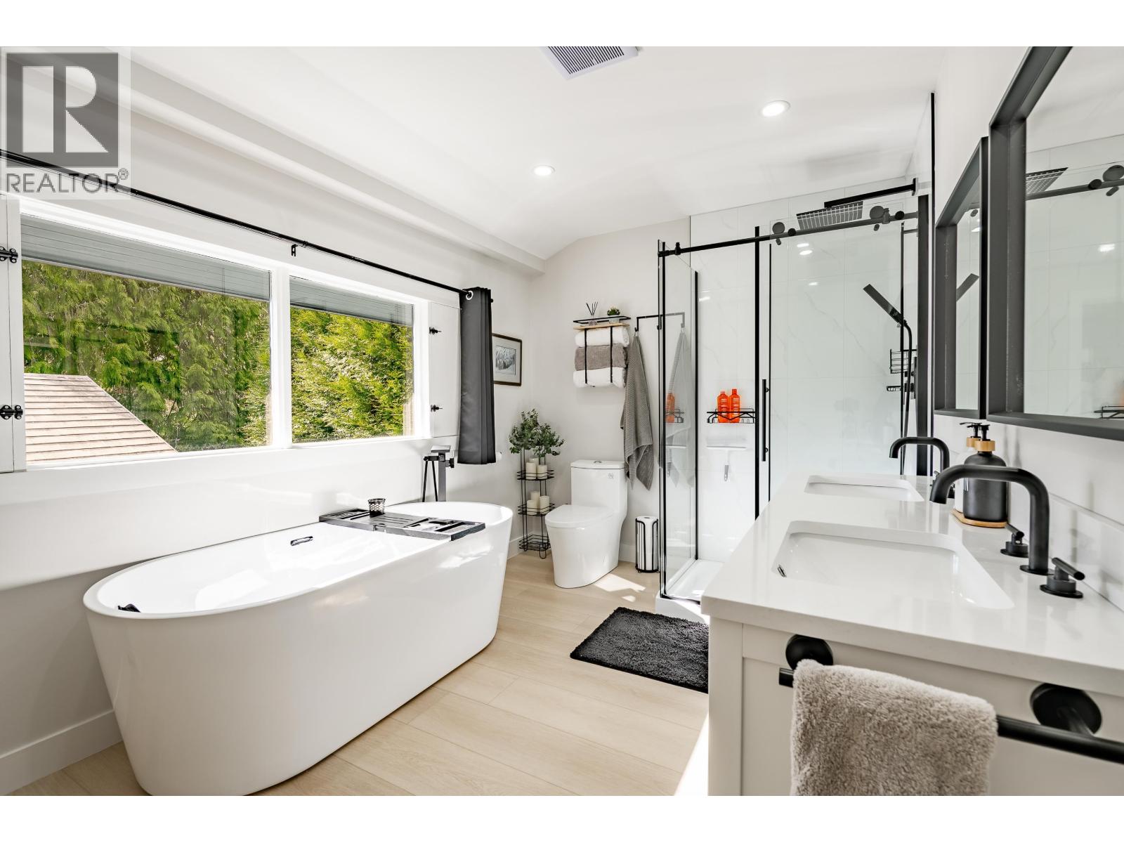 3163 Tennyson Crescent, North Vancouver, British Columbia  V7K 2A9 - Photo 21 - R3061957