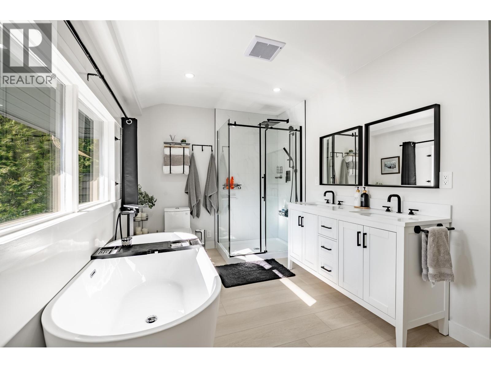 3163 Tennyson Crescent, North Vancouver, British Columbia  V7K 2A9 - Photo 23 - R3061957