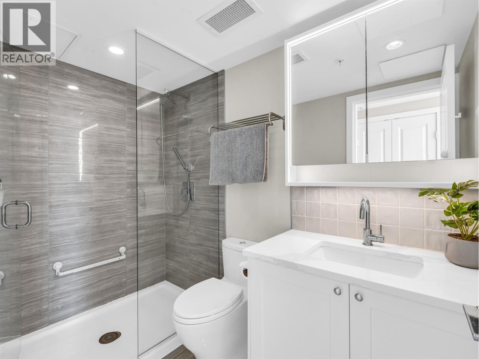 709 6383 Cambie Street, Vancouver, British Columbia  V5Z 3B2 - Photo 15 - R3042677