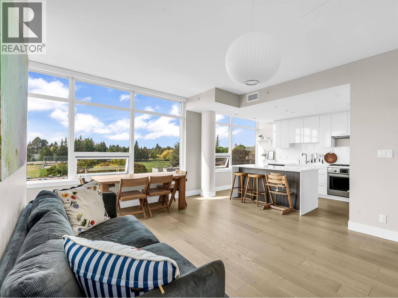 709 6383 Cambie Street, Vancouver, British Columbia  V5Z 3B2 - Photo 3 - R3042677