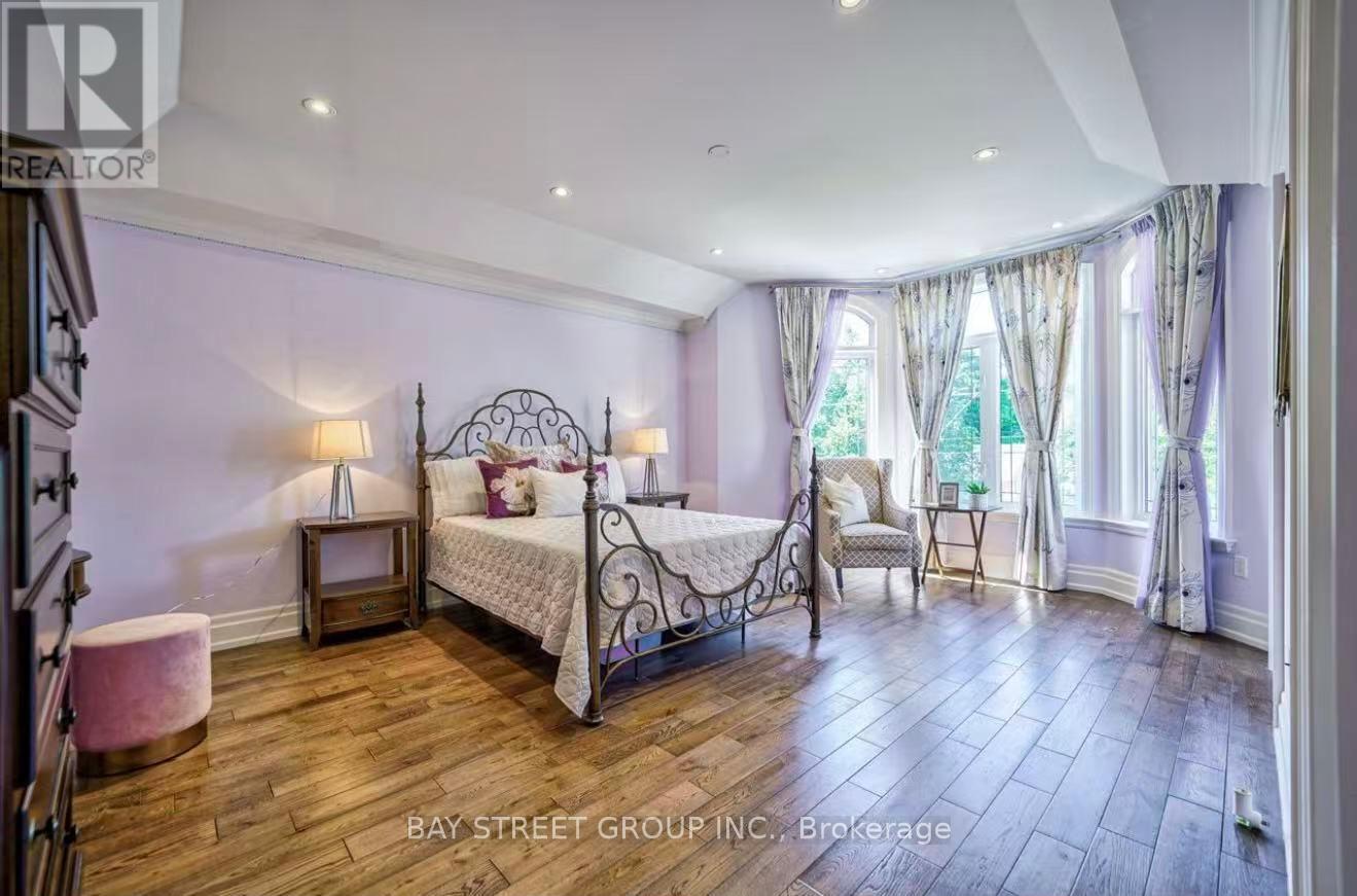 426 CENTRE - 2ND FL SUITE E, Richmond Hill, Ontario