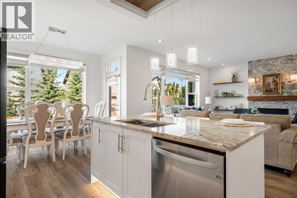 808 Coopers Square Sw, Airdrie, Alberta  T4B 0G6 - Photo 8 - A2255556