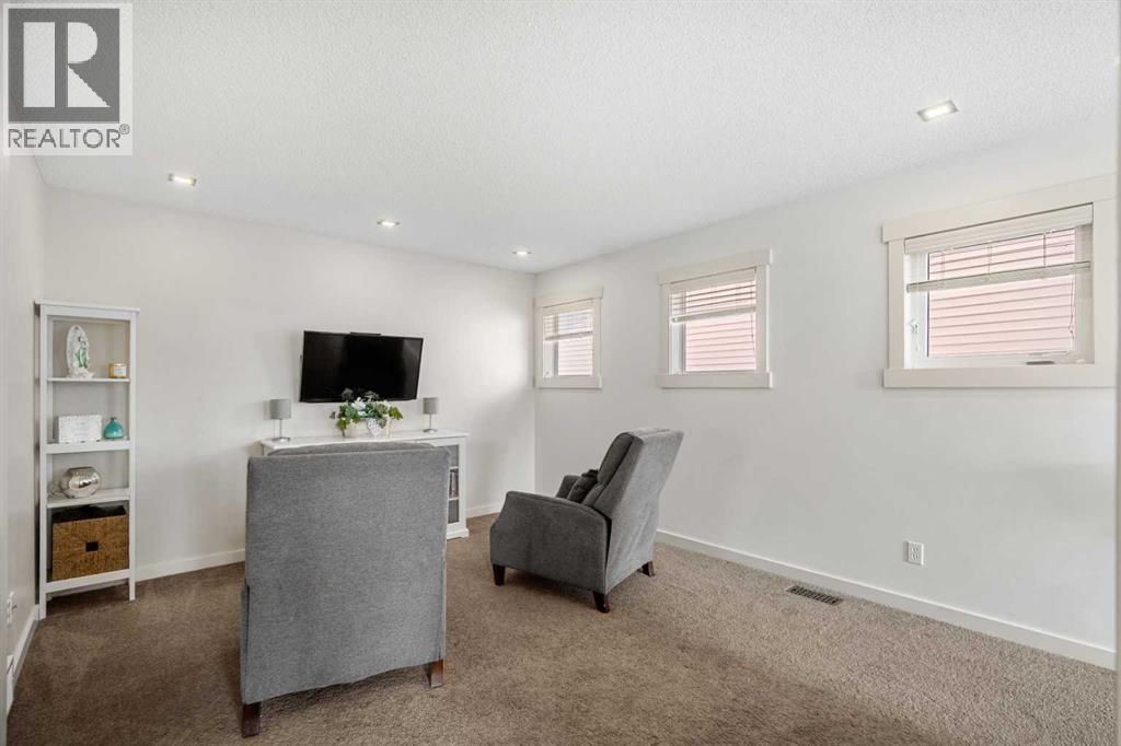 808 Coopers Square Sw, Airdrie, Alberta  T4B 0G6 - Photo 19 - A2255556