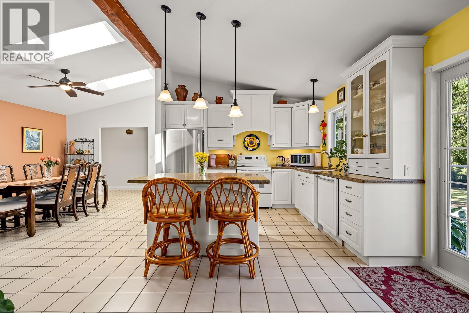 1927 Wilson Rd, Courtenay, British Columbia  V9J 1V6 - Photo 26 - 1012217