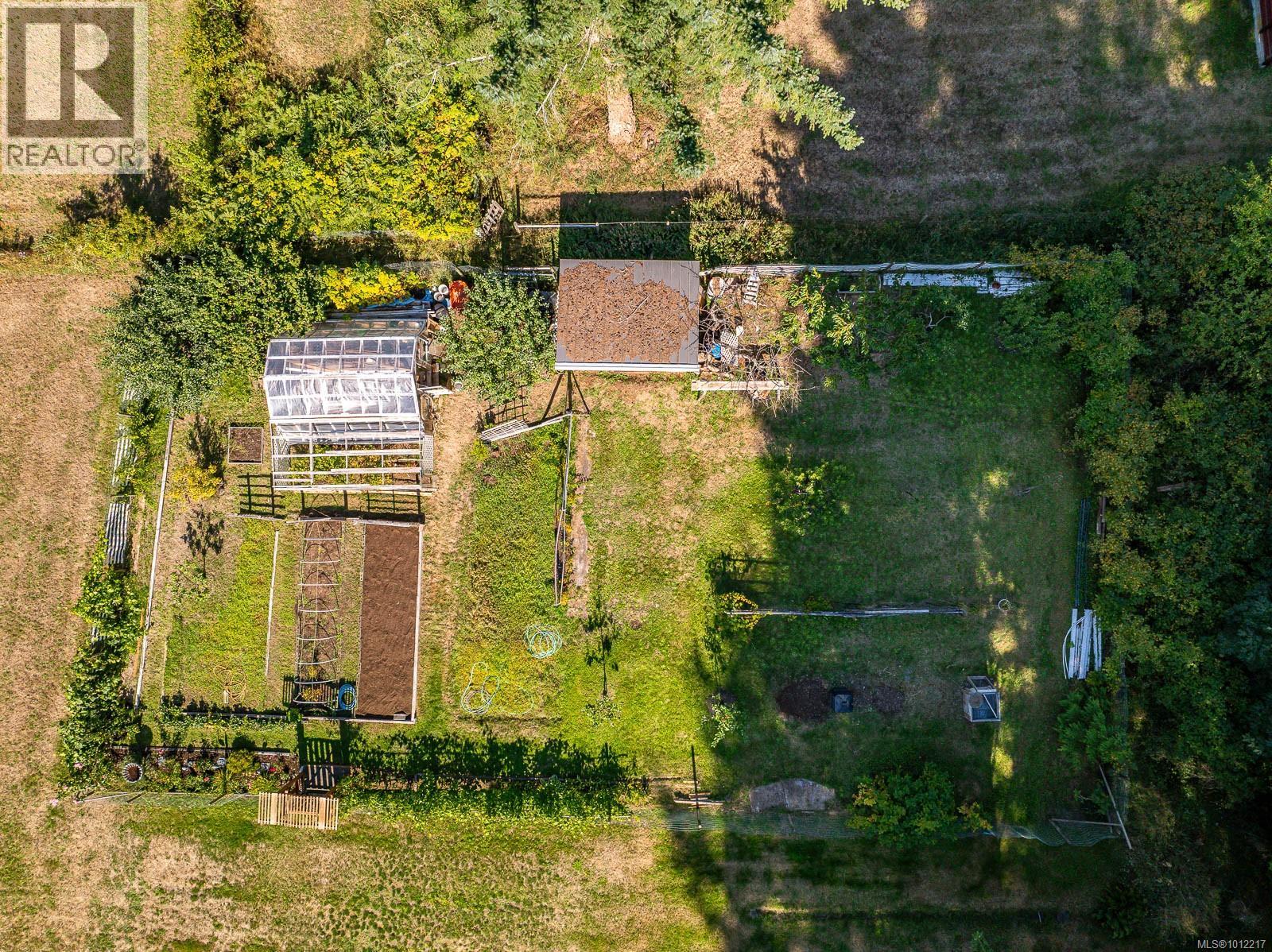 1927 Wilson Rd, Courtenay, British Columbia  V9J 1V6 - Photo 11 - 1012217