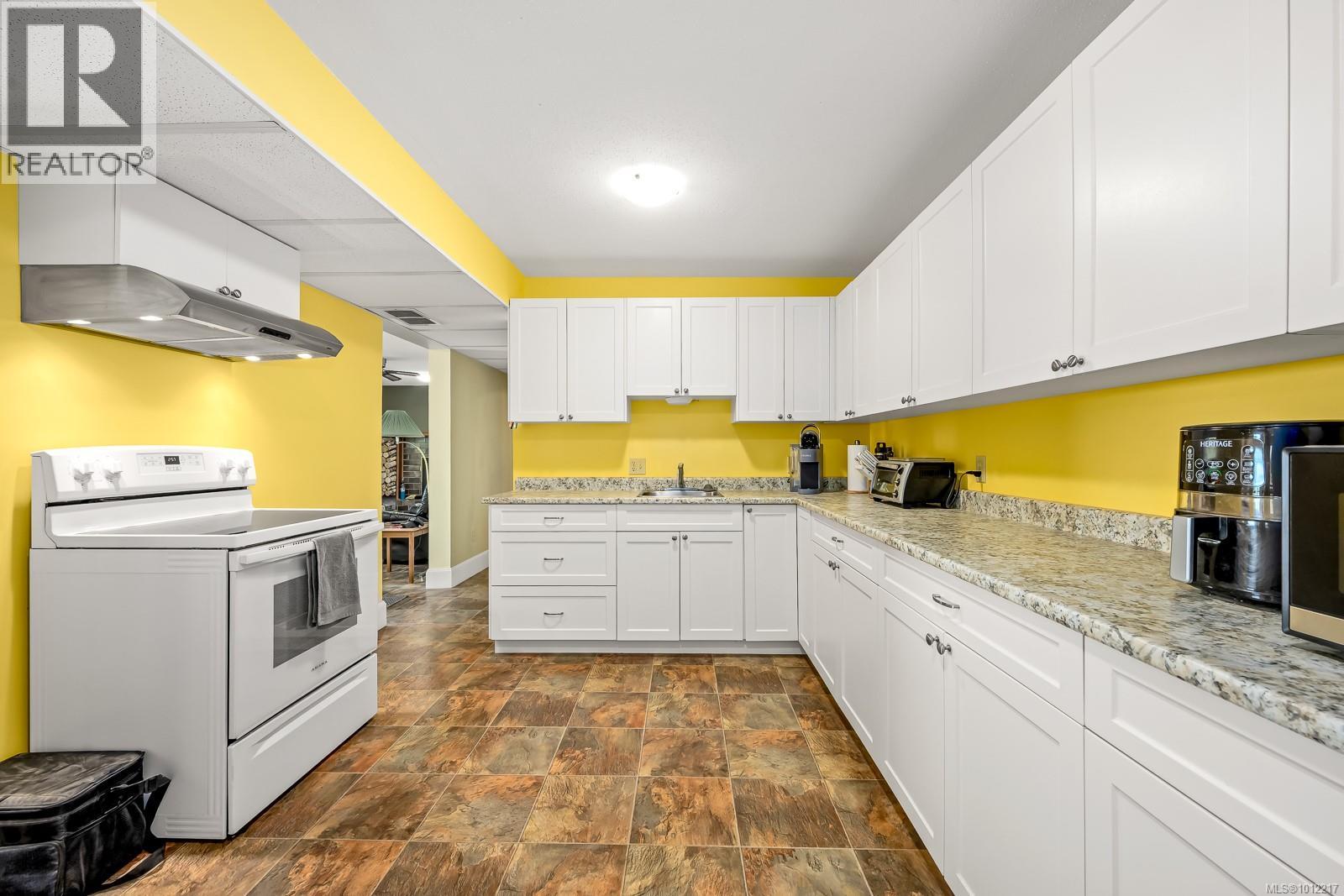 1927 Wilson Rd, Courtenay, British Columbia  V9J 1V6 - Photo 46 - 1012217