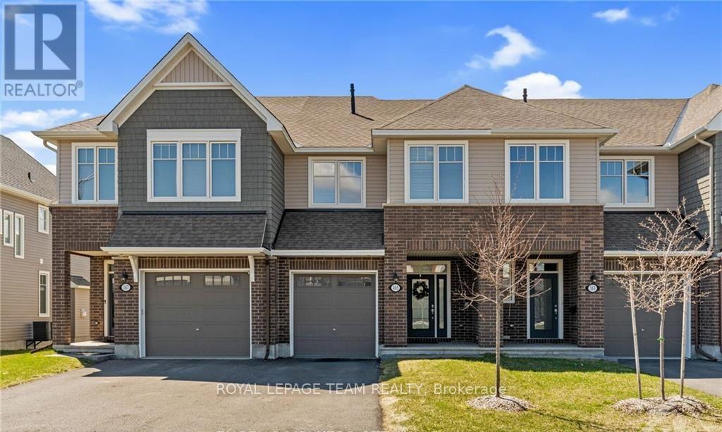 165 ANGELONIA CRESCENT E, Ottawa, Ontario