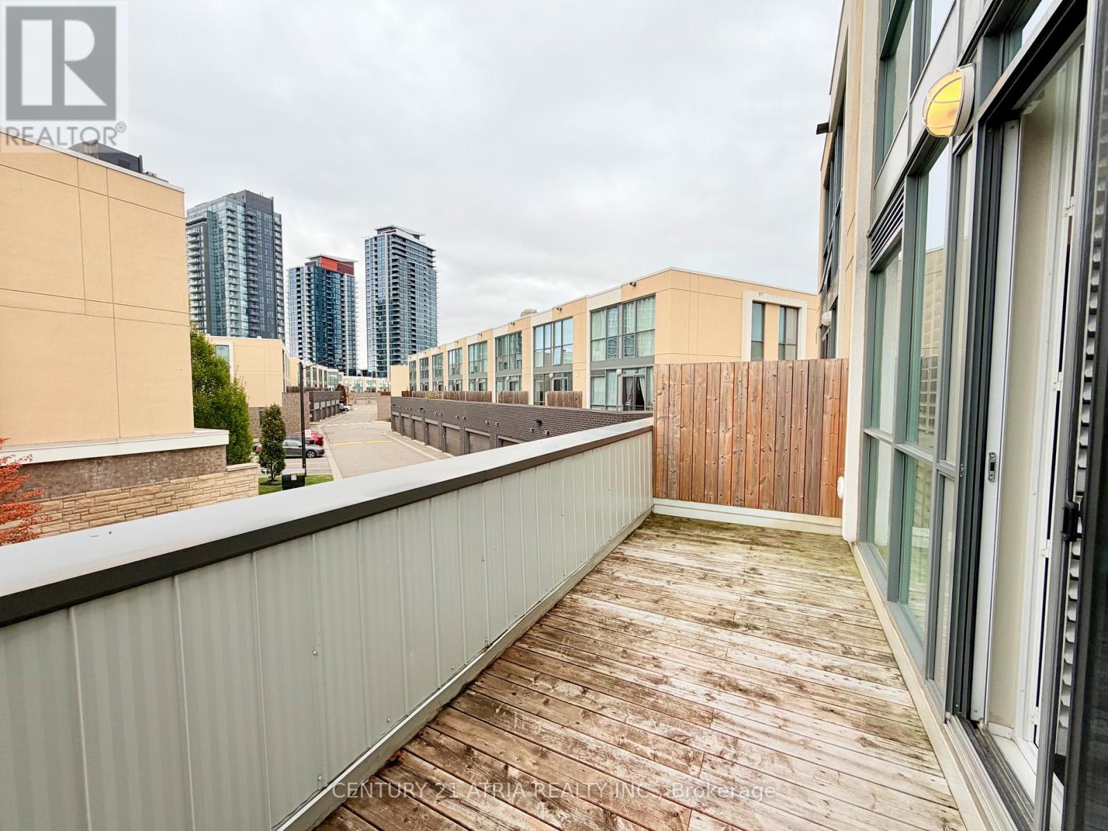 6 - 110 Little Creek Road, Mississauga, Ontario  L5R 0E9 - Photo 31 - W12362416